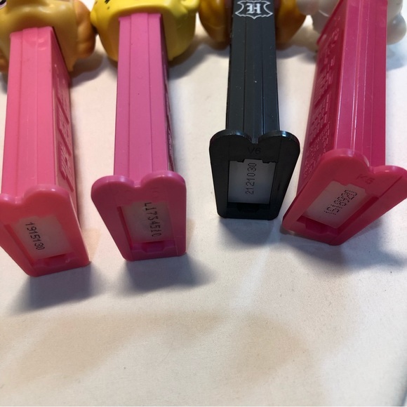 Lot Of 7 Assorted Pez Dispensers Children’s Themed Harry Potter, Vintage Dino + - Picture 8 of 15